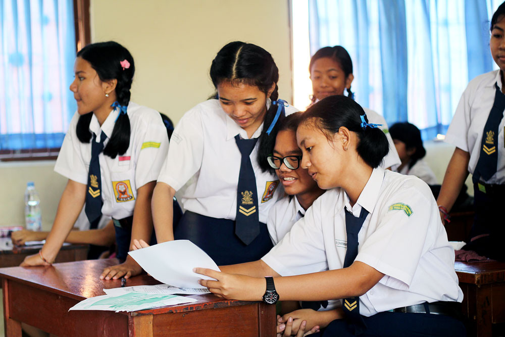 Siswa Indonesia Mendapat Nilai Rendah Dalam Matematika, Membaca & Sains